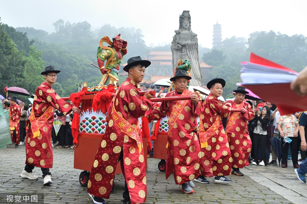 广州南沙妈祖文化旅游节举行 非遗文化巡游上演
