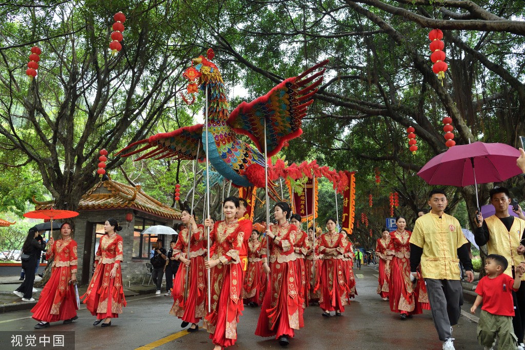 广州南沙妈祖文化旅游节举行 非遗文化巡游上演