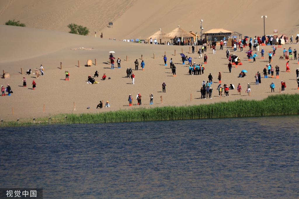 甘肃敦煌旅游接待人数创新高