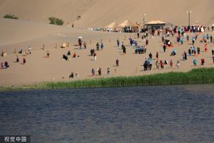 甘肃敦煌旅游接待人数创新高