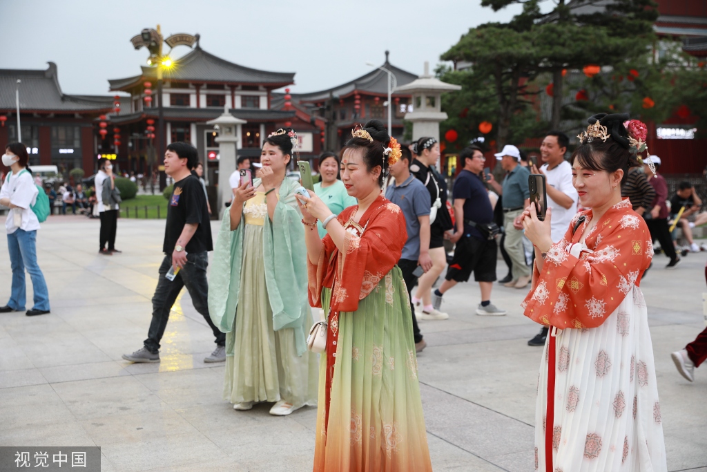 
南京鼓楼医院黄牛代挂号电话票贩子号贩子网上预约挂号,住院检查加快,中国—中亚峰会18日召开 西安扮靓街景气氛浓郁