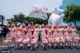 杭州：花样迎亚运 武林大巡游启幕