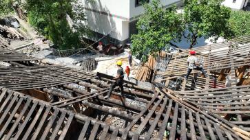 重庆酉阳：修缮老屋 留住乡愁