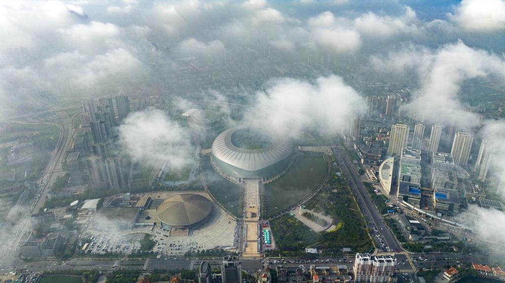 雨后天津出现平流雾绝美景色 蔚为壮观