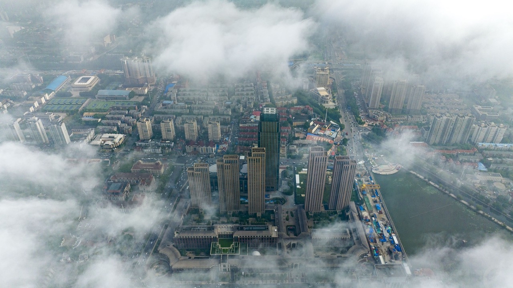 雨后天津出现平流雾绝美景色 蔚为壮观