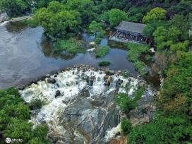 山东泰山：雨后群瀑争流 壮美如画 - 图片 - 海外网