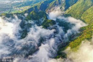 江西吉安：青龙峡现云海景观