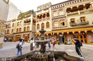 新疆和田：昔日“鸽子巷”变身“网红街”