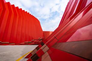 高质量发展调研行 | 打卡首个以长征为主题的全域行浸式数字体验馆“红飘带”