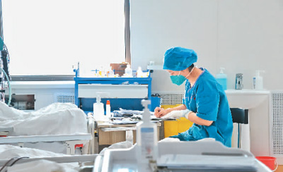 
北京肿瘤医院黄牛代挂号电话票贩子号贩子网上预约挂号,住院检查加快,白求恩精神在这里升腾