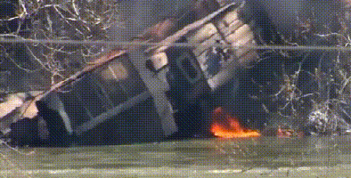 Rockslide derails West Virginia train, 3 injured - YouTube1 (2).gif