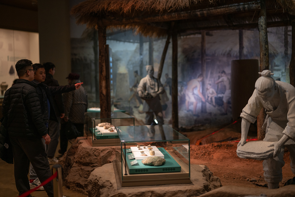 安阳殷墟博物馆新馆开馆 上千件套文物集中亮相