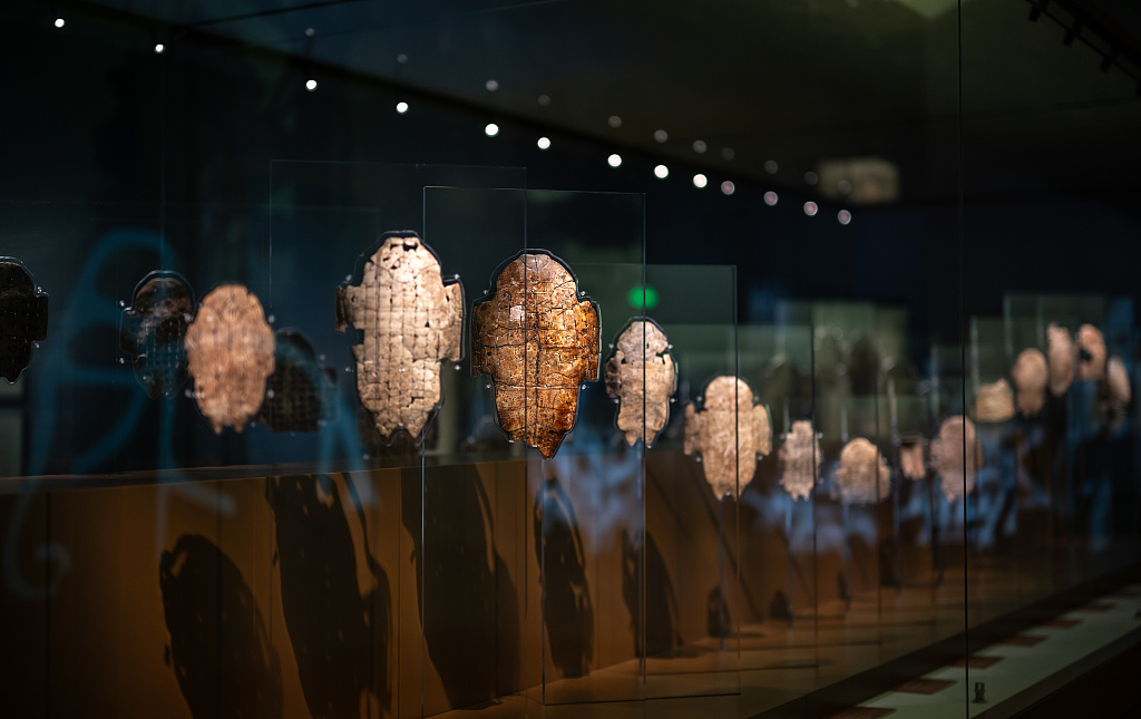 安阳殷墟博物馆新馆开馆 上千件套文物集中亮相