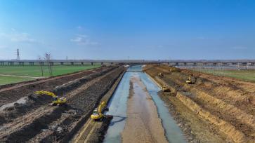 为河道“舒筋活络” 多地开展春季清淤疏浚工程