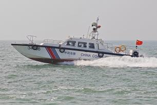 山东烟台：海警快艇巡逻长岛海域