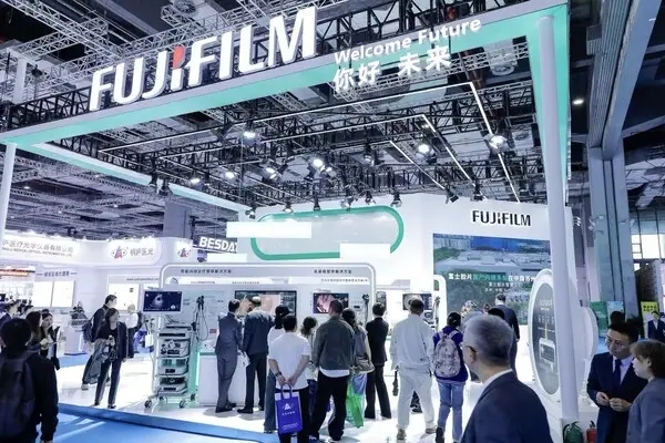 
广州市胸科医院黄牛号贩子票贩子代网上预约代挂号电话富士胶片亮相CMEF 2026：围绕临床需求 助力健康中国