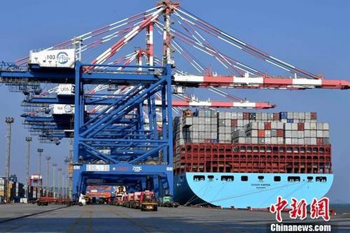 中国国际经济总量_2015中国年经济总量(3)