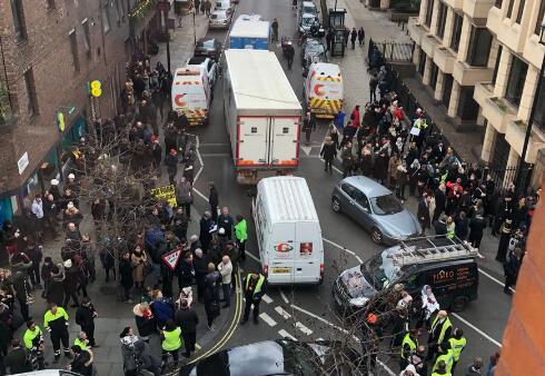 英国皇家歌剧院遭遇炸弹威胁 已进行人员疏散