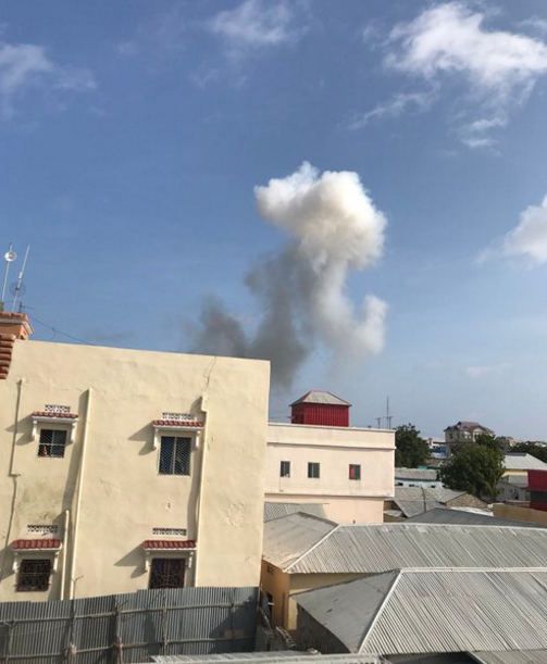 一周两起!索马里首都又遭汽车炸弹袭击致2人死亡