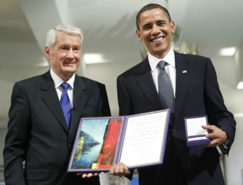 2009年12月10日，奥巴马在挪威奥斯陆领取2009年诺贝尔和平奖。