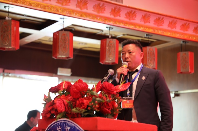 意大利普拉托温州商会隆重成立 意大利普拉托温州商会隆重成立