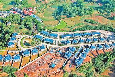 图为5月13日拍摄的纳溪区龙车镇长寿新农村.杨涛 摄