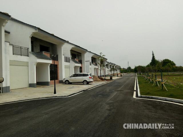 美丽中国长江行湖南站媒体团走进岳阳临湘黄盖镇广坪安置点