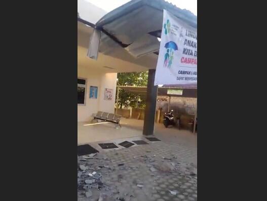 印尼龙目岛6.4级地震已致10死40伤 大量房屋倒塌