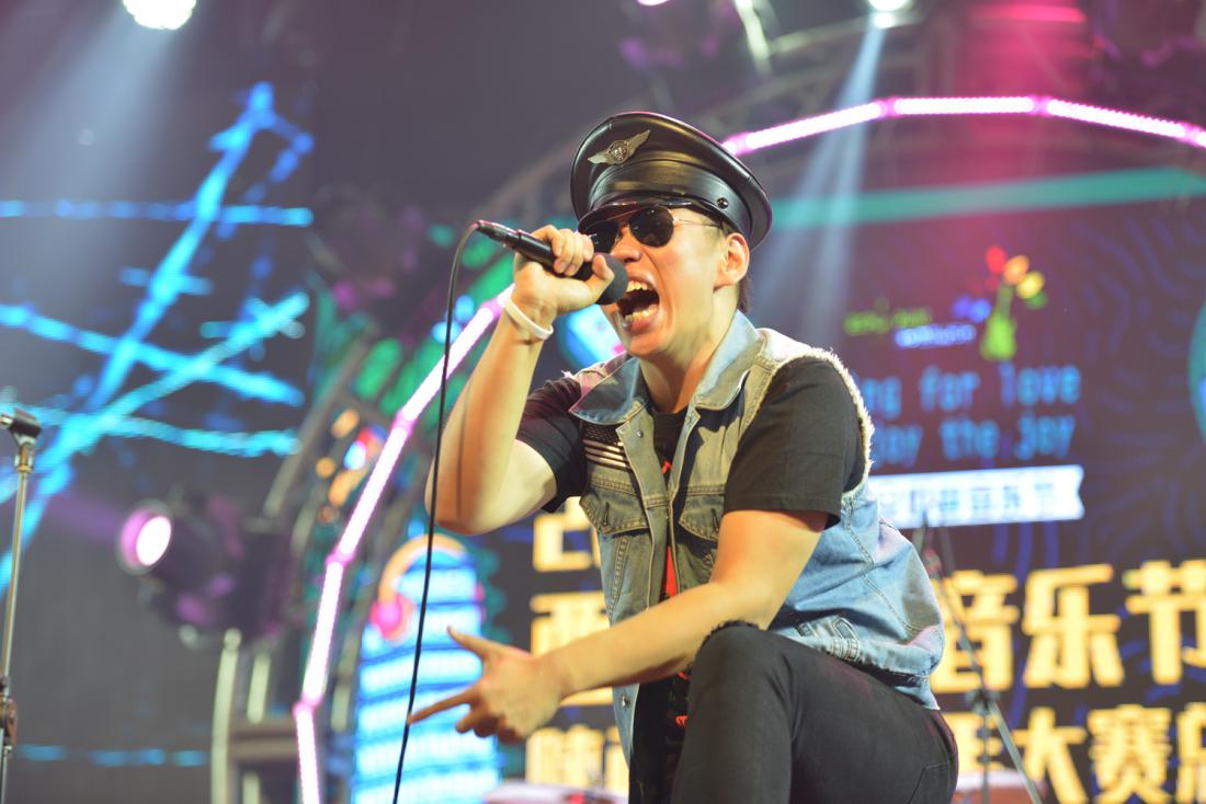 jonnywalker乐队演唱,取得2018西安世园音乐节陕西乐队歌手大赛年度总