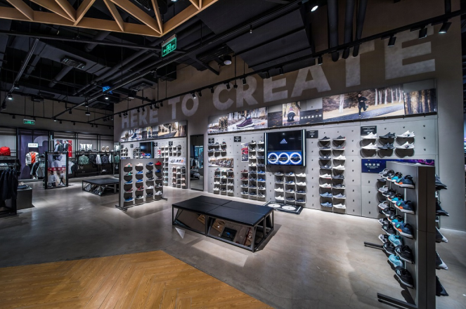 太原首家阿迪达斯"运动时尚品牌体验店"