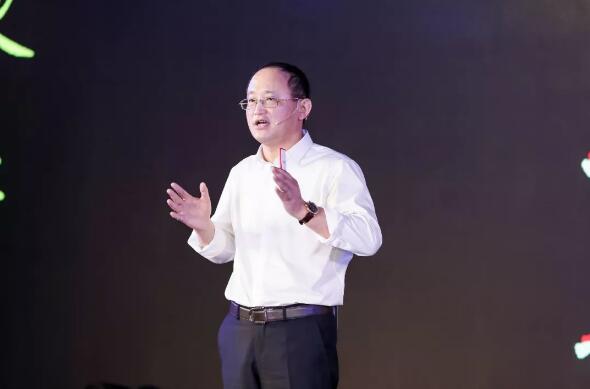 (图片来源:喜德瑞)报告中,谢新天还讲到,为应对这些新趋势,喜德瑞市场