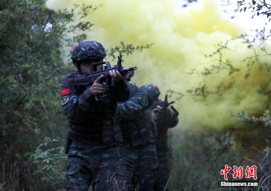 武警四川总队德阳支队开展第二季度魔鬼周极限训练