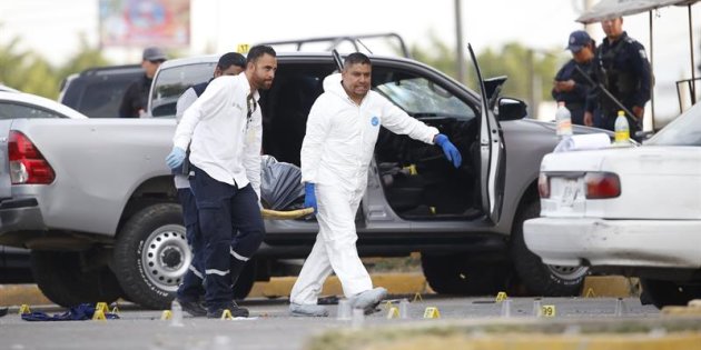 不到24小时 墨西哥一城市发现15具尸体