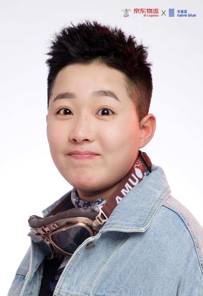 京东女快递员每天微信步数2万骗家人在健身