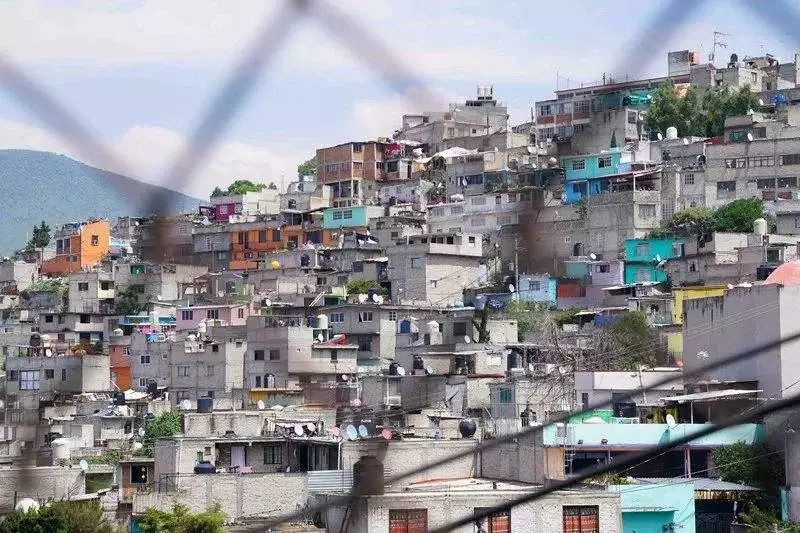 墨西哥城山上的贫民窟,是犯罪的天堂