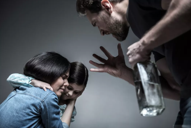 家暴男人都啥样儿