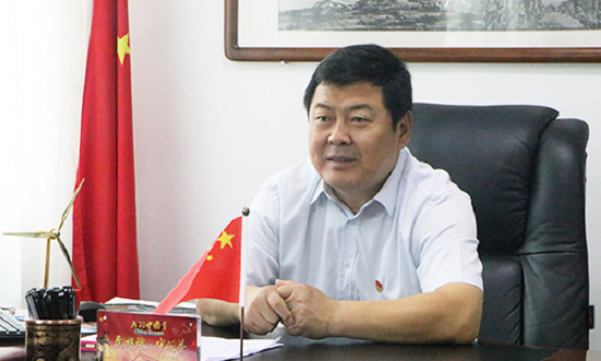 陕西省定边县常务副县长许君谈诚信体系建设"政府诚信是社会诚信体系