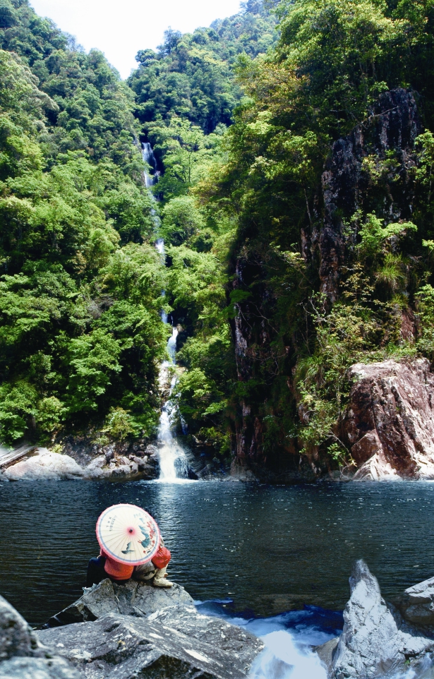 赣州市客家文化暨东江源·三百山旅游文化节开幕