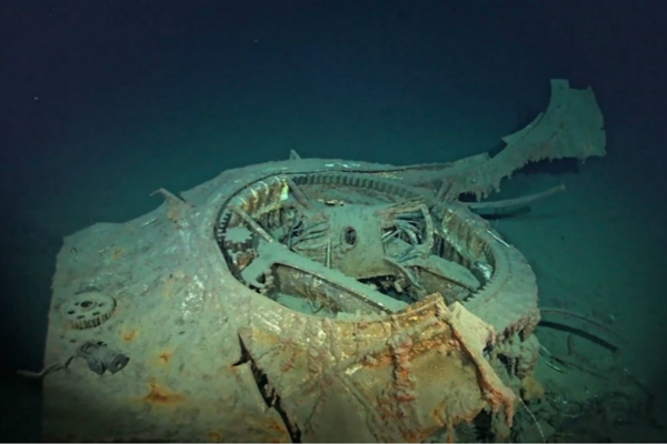 海底6000米美国二战沉船残骸在菲律宾海被发现
