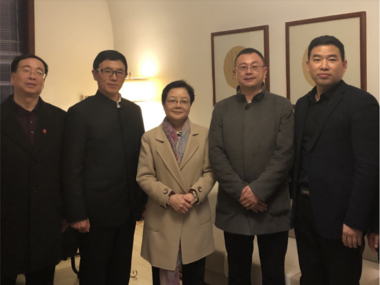 延安常务副市长接见明伦公益基金会秦东魁