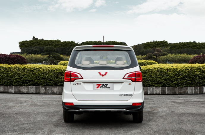 更在用户中积累了良好的口碑,在印尼市场投放的海外版本五菱cortez