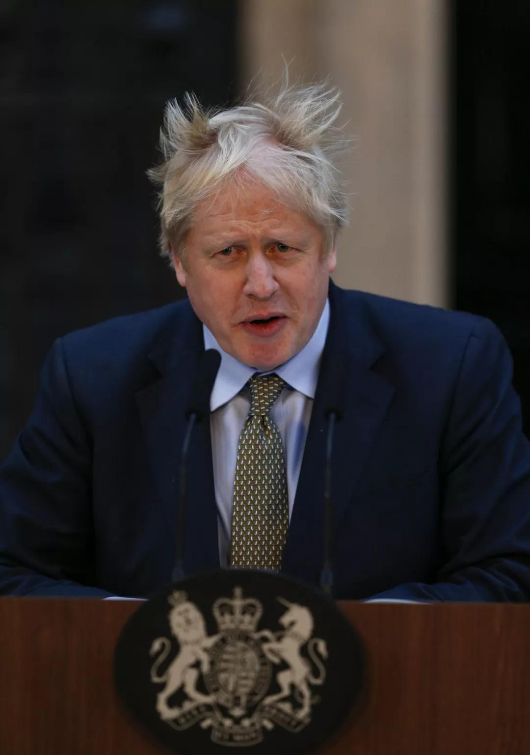 12月13日,鲍里斯·约翰逊在唐宁街10号首相府发表演讲.