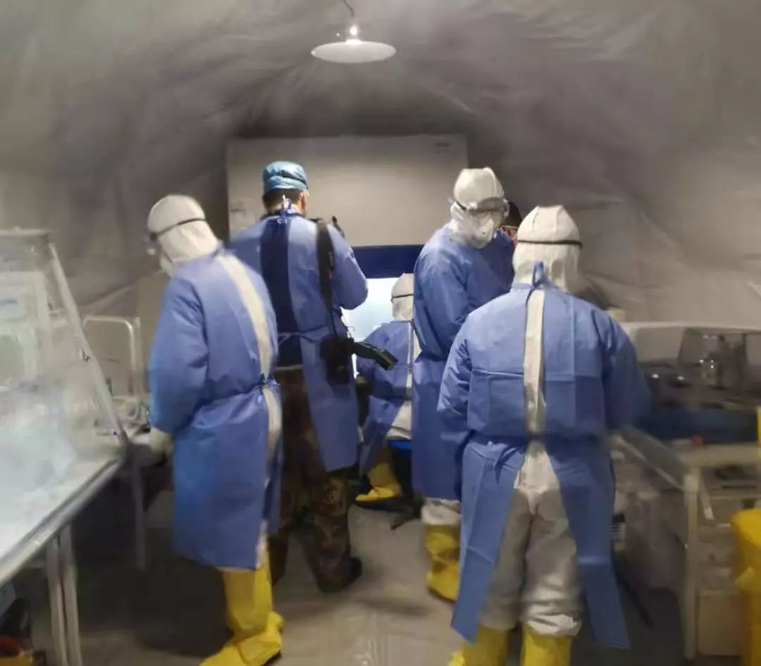 抗击非典,埃博拉,我们从没怕过,这一次也不会退缩!