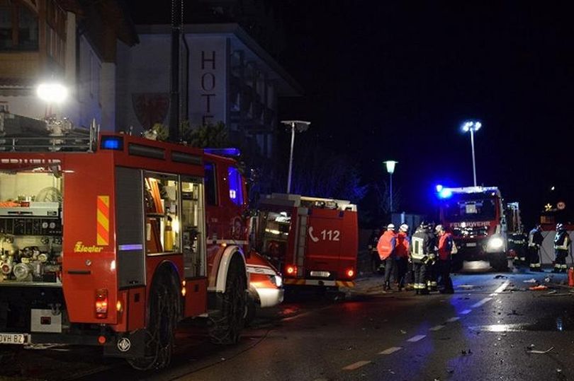 突发！意大利一辆汽车撞向德国旅行团 致6死11伤