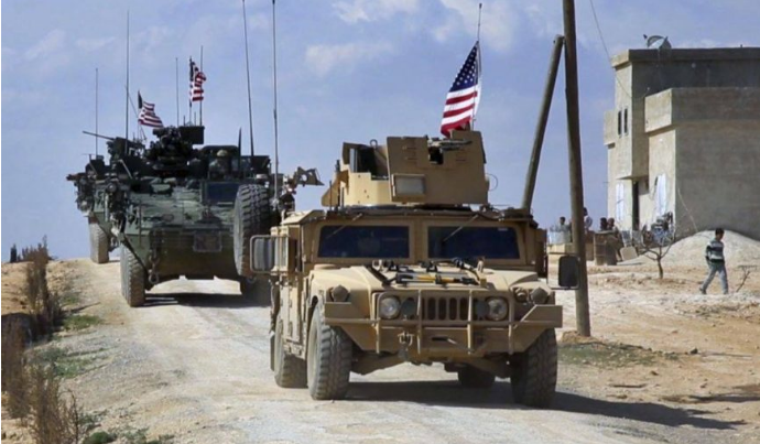 叙利亚村民拦截美军装甲车队 一名平民遭射杀