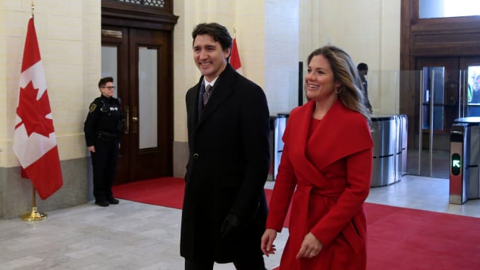 加拿大总理妻子新冠病毒检测呈阳性 两人正在自我隔离