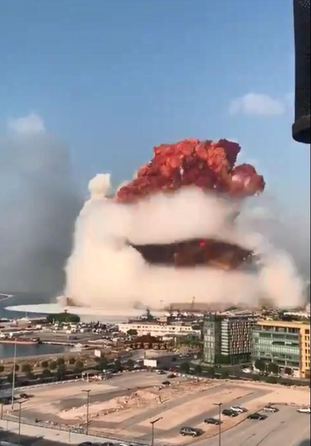 黎巴嫩拟48小时内查明爆炸原因 CIA前特工猜测:炸的不只硝酸铵