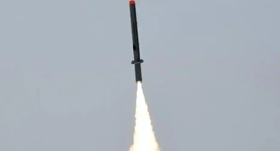 印度试射800千米射程巡航导弹 发射8分钟出故障叫停