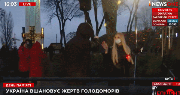 乌克兰女记者直播遇袭 被陌生男子抢话筒、推搡威胁（图）