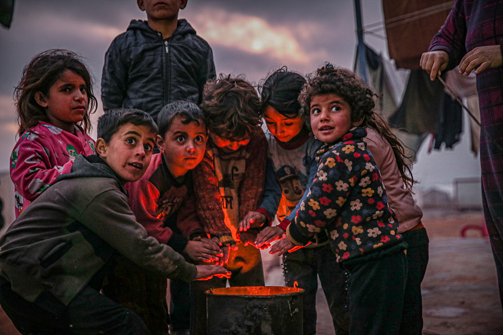 叙利亚难民儿童照片图片